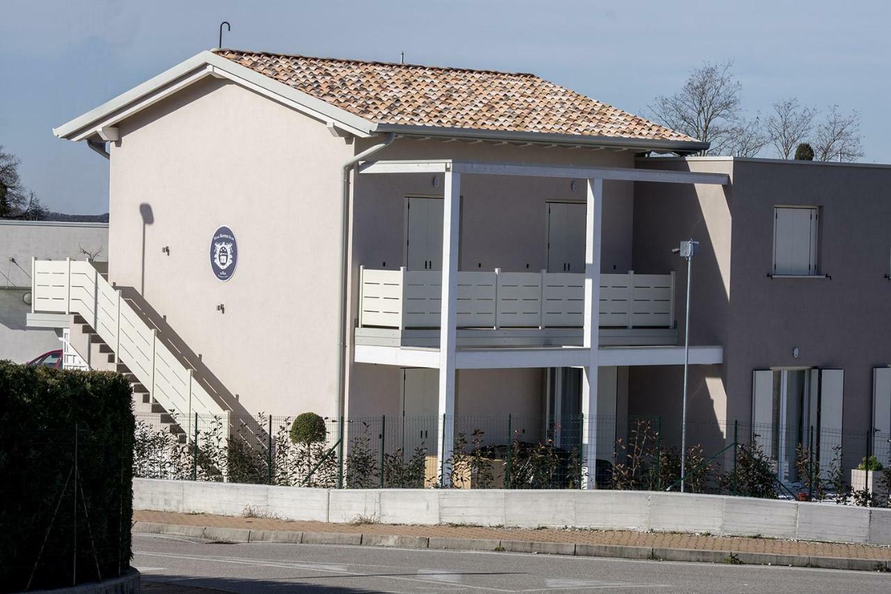 Home Suites Home Salionze Exterior photo